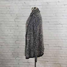 Load image into Gallery viewer, Ellen Tracy Long Sleeve Cape Sweater