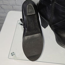 Load image into Gallery viewer, Dominique Nicole Size 12 Black Leather Booties