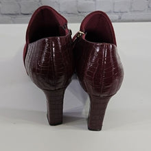 Load image into Gallery viewer, Xappeal Ayla Burgundy Bootie Size 10