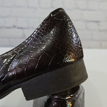 Load image into Gallery viewer, Anne Klein iFlex Loafers Size 9