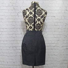 Load image into Gallery viewer, Express Gray Pencil Skirt- Size 0