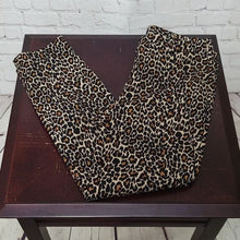 Load image into Gallery viewer, J. Crew Factory Size 4 Cheetah Print Winnie Cropped Pants