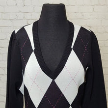 Load image into Gallery viewer, New York and Company Size Large Belted Argyle Tunic Sweater