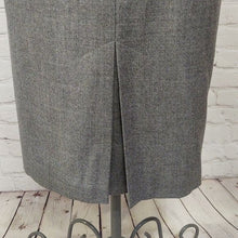 Load image into Gallery viewer, Talbots Woman Petites Gray Wool Suit Skirt