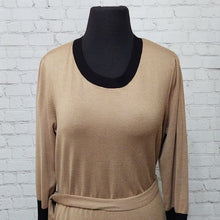 Load image into Gallery viewer, New York and Company Size Large Belted Tunic Sweater