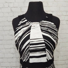 Load image into Gallery viewer, New York and Company Size 6 A-Line Linen Dress