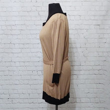Load image into Gallery viewer, New York and Company Size Large Belted Tunic Sweater