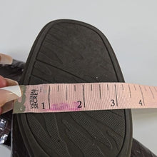 Load image into Gallery viewer, Anne Klein iFlex Loafers Size 9
