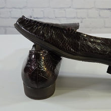 Load image into Gallery viewer, Anne Klein iFlex Loafers Size 9
