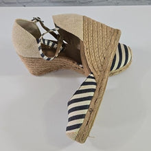 Load image into Gallery viewer, White Mountain Striped Espadrille Wedge in Size 7 ½
