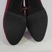 Load image into Gallery viewer, Xappeal Ayla Burgundy Bootie Size 10
