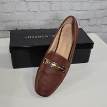 Load image into Gallery viewer, NY &amp; Co. Harleigh Loafer Cognac Size 9
