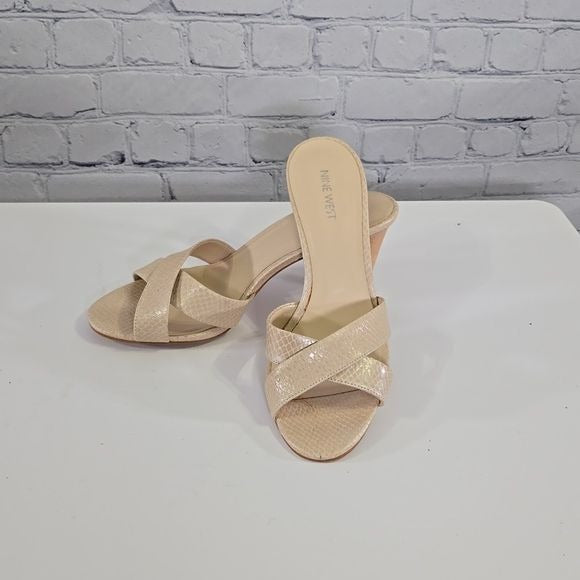Nine West Size 9 Crocodile Print Sling Back Sandals