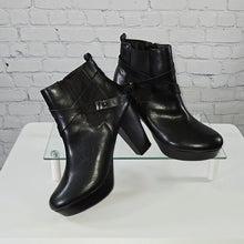 Load image into Gallery viewer, Dominique Nicole Size 12 Black Leather Booties
