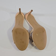 Load image into Gallery viewer, Nine West Size 9 Crocodile Print Sling Back Sandals
