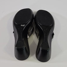 Load image into Gallery viewer, Italian Shoemakers Size 7 ½ Gray Wedge Sandals
