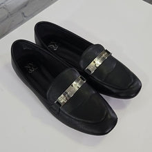 Load image into Gallery viewer, NY &amp; Co. Harleigh Loafer Black Size 9
