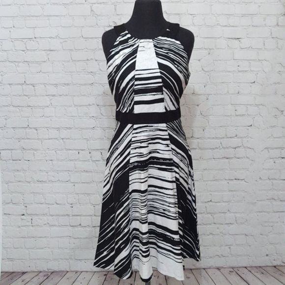 New York and Company Size 6 A-Line Linen Dress