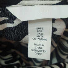 Load image into Gallery viewer, H&amp;M V-Neck Side Split Black &amp; White Size L Maxi Dress
