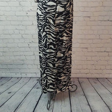 Load image into Gallery viewer, H&amp;M V-Neck Side Split Black &amp; White Size L Maxi Dress
