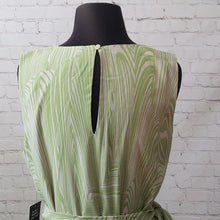 Load image into Gallery viewer, Express Size L Green Printed Sleeveless Tiered Ruffle Dress

