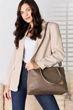 Load image into Gallery viewer, Bag - David Jones Structured Leather Handbag
