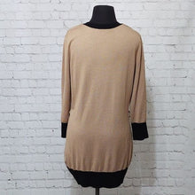 Load image into Gallery viewer, New York and Company Size Large Belted Tunic Sweater
