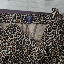 Load image into Gallery viewer, J. Crew Factory Size 4 Cheetah Print Winnie Cropped Pants
